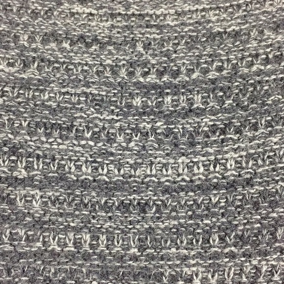 Banana Republic High Low Turtleneck Sweater - Picture 2 of 5